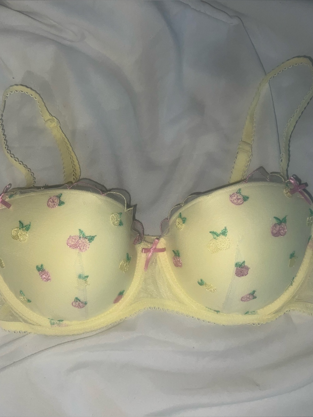Vs PINK Yellow Floral Embroidered Push-Up Bra
